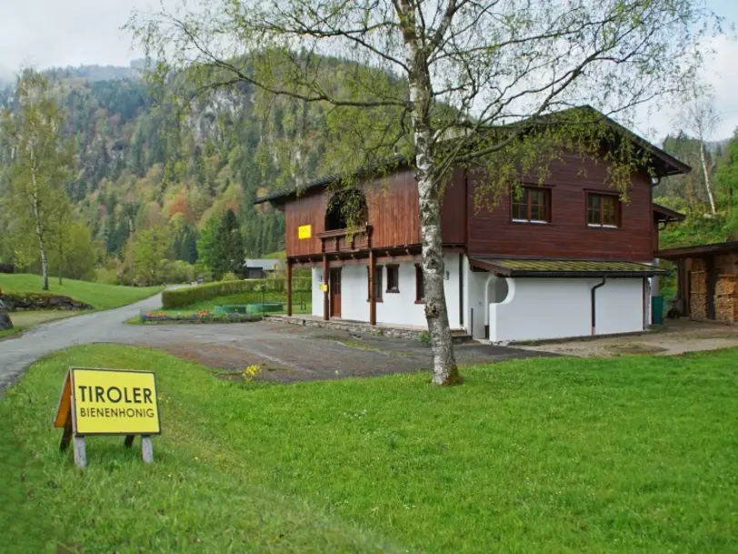 Honigvielfalt aus Tirol - IMPERLA in Erpfendorf